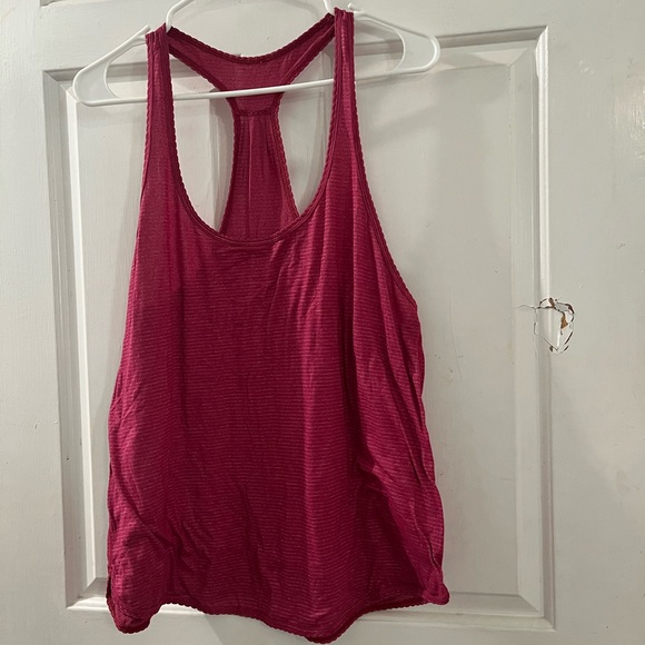 lululemon athletica Raspberry Tank Top - Picture 1 of 2